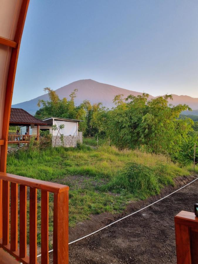 Family Rinjani Bungalow Sajang Ngoại thất bức ảnh