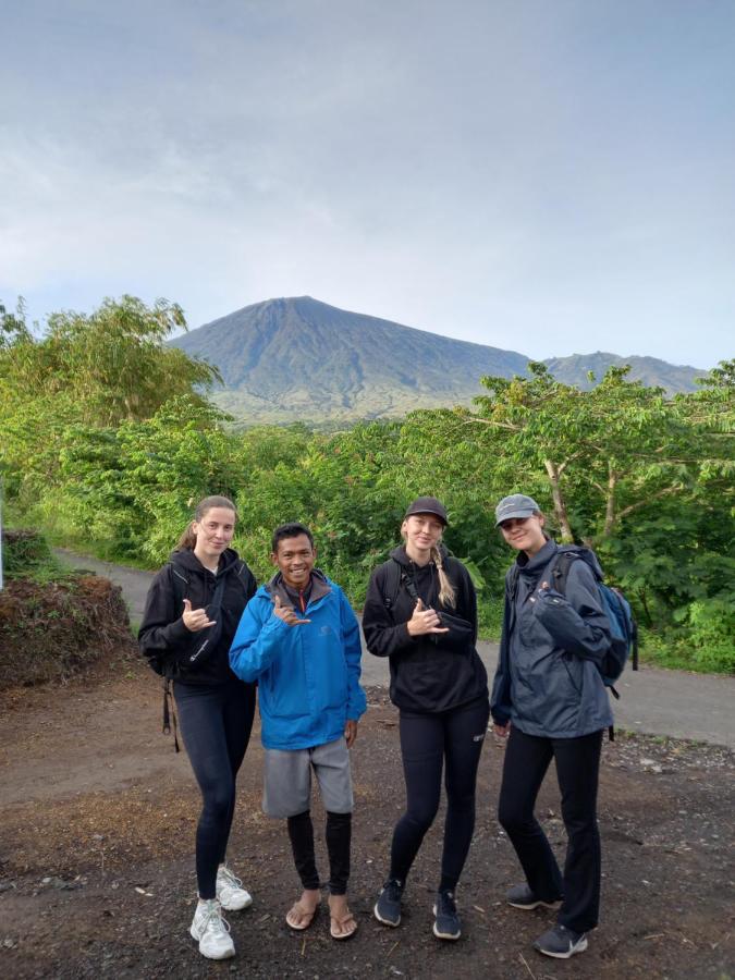 Family Rinjani Bungalow Sajang Ngoại thất bức ảnh