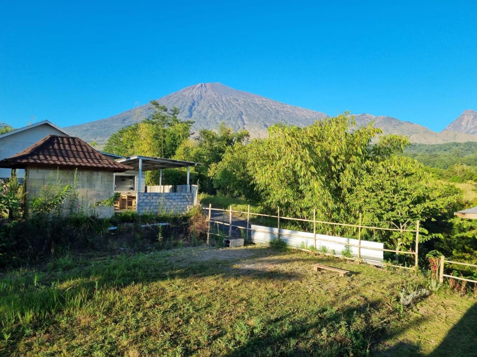 Family Rinjani Bungalow Sajang Ngoại thất bức ảnh